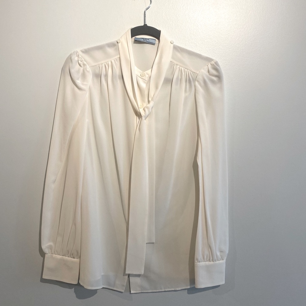 Prada blouse w neck tie